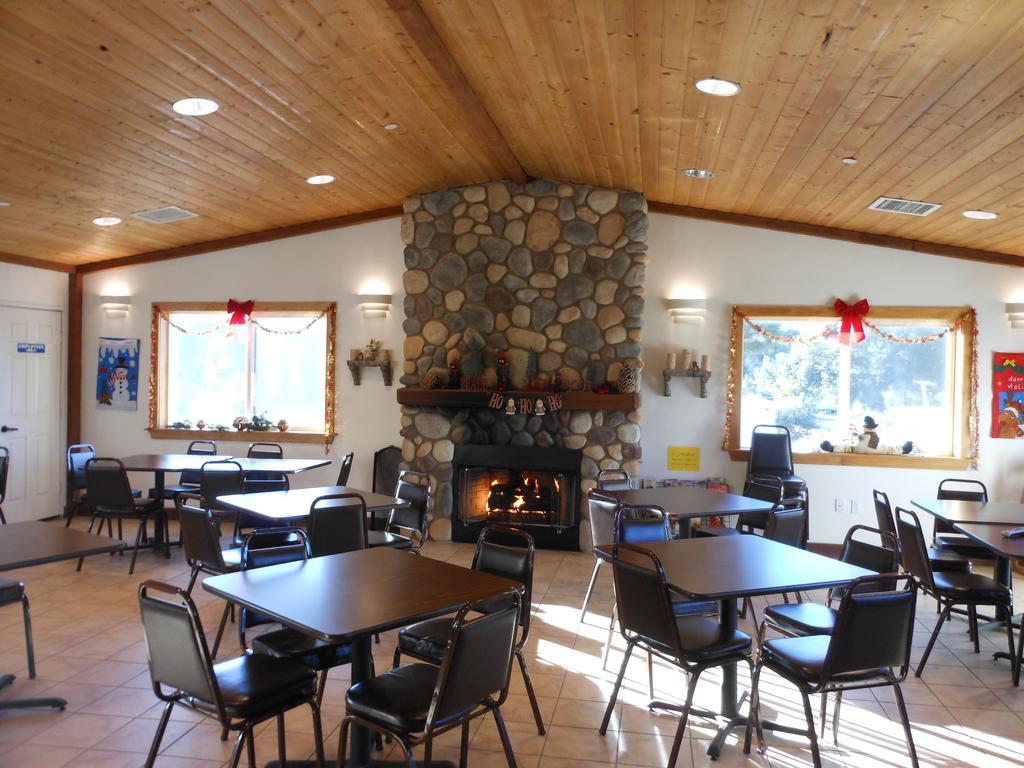 Oakzanita Springs Camping Resort Cabin 1 Descanso Luaran gambar